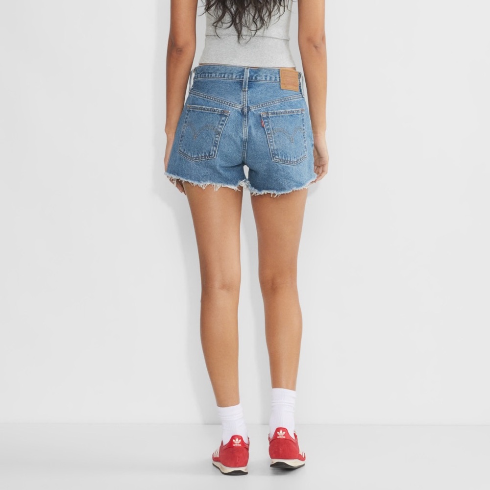 Levi’s 501 high rise button fly Jean shorts